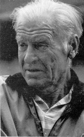 nestor.jpg (38285 bytes)